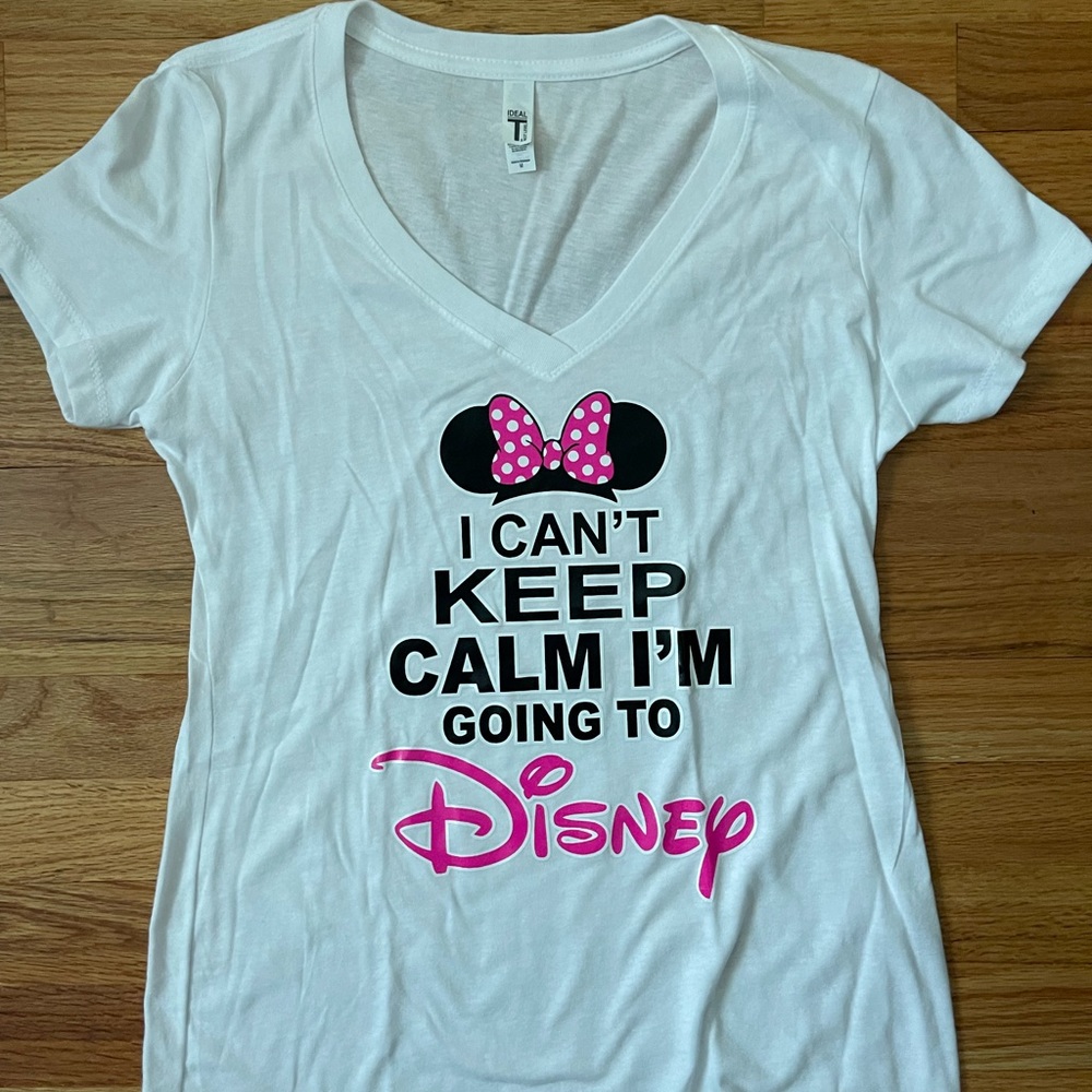 NEW Disney vacation shirt for women